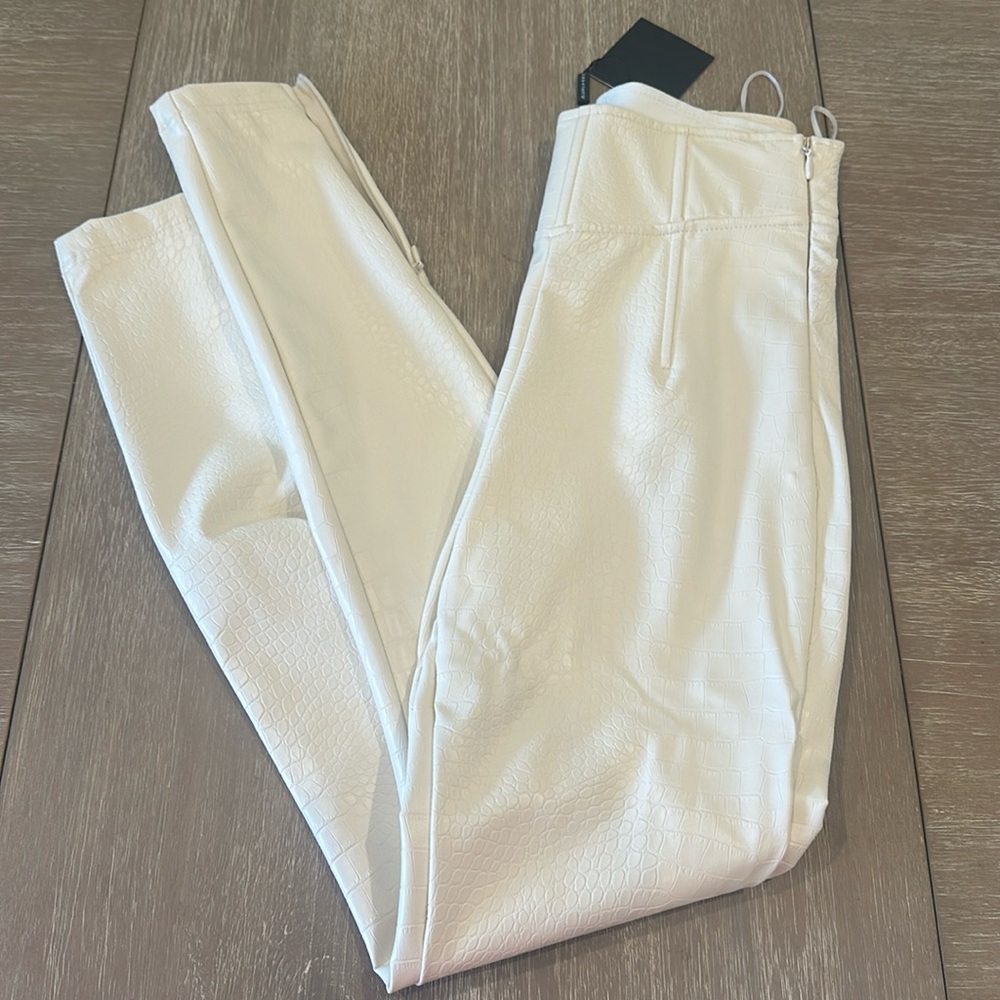 Brand new JLUXLABEL white leather pant